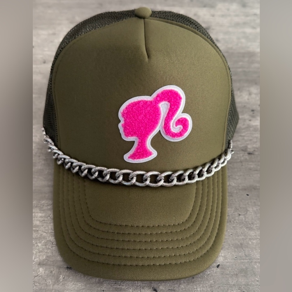 Doll silhouette High Crown Trucker Hat with removable silver chain